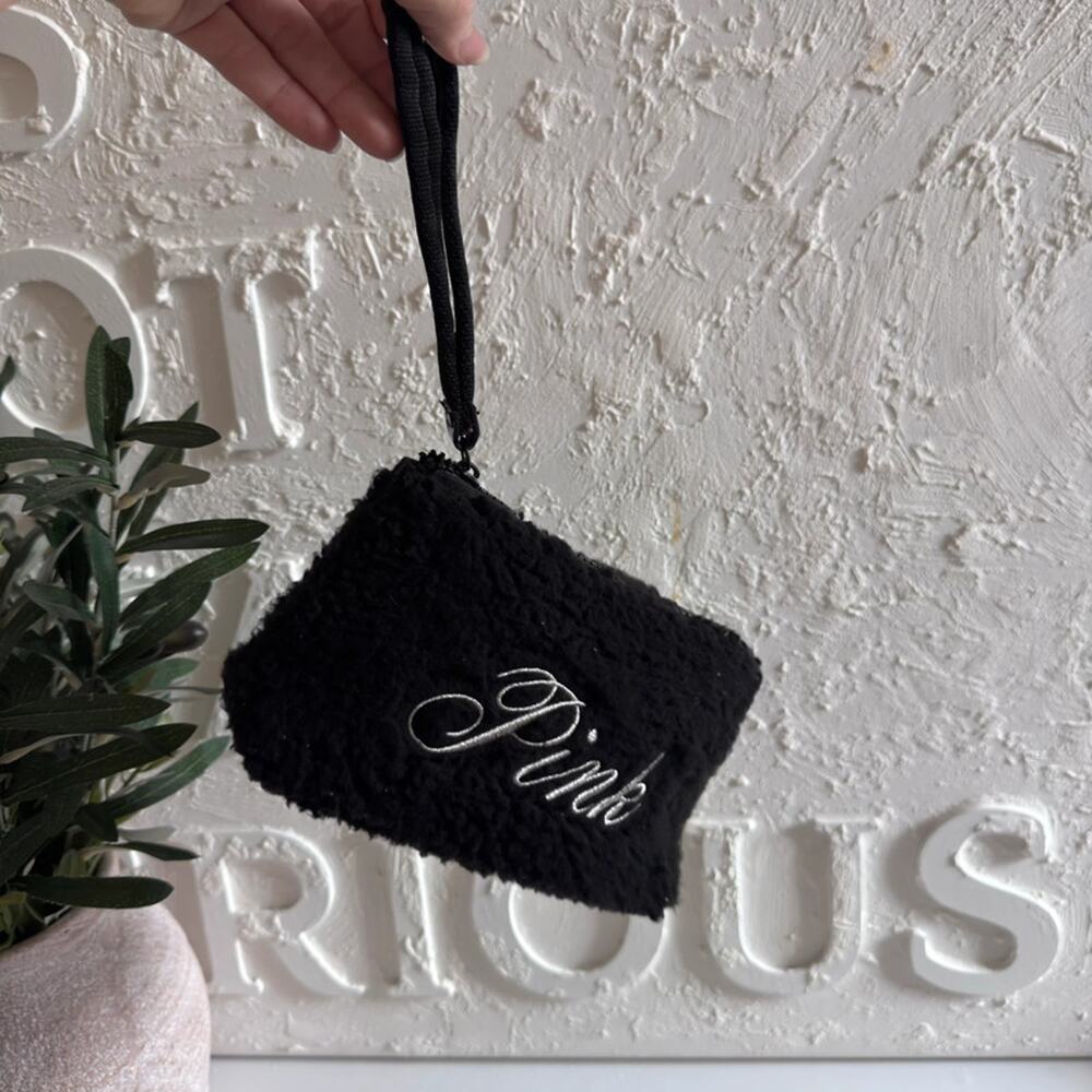 VS Pink Sherpa Cosmetic Wristlet - Picture 4 of 10